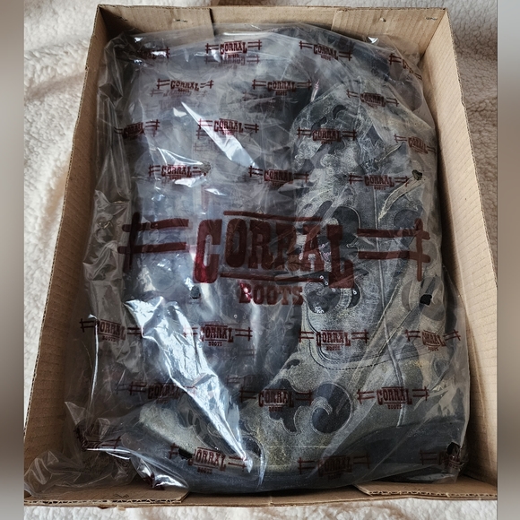 Corral Women's Gray & Black Sequin Inlay Western Boots with Snip Toe Size 7.5 - Picture 12 of 14